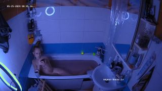 Exclusive, Bathroom Apartment Ubaldo And Bo Rec6 2024-05-25 - HD 720P-1