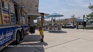 AMWednesday Exhibitionism 535481961402081281  01 532040931352780800-6
