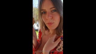 kochansucks  Got milk and cookies name the better duo babes 29-06-2021-8